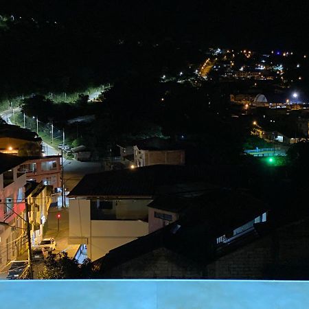 Zamora Hotel Wampushkar מראה חיצוני תמונה